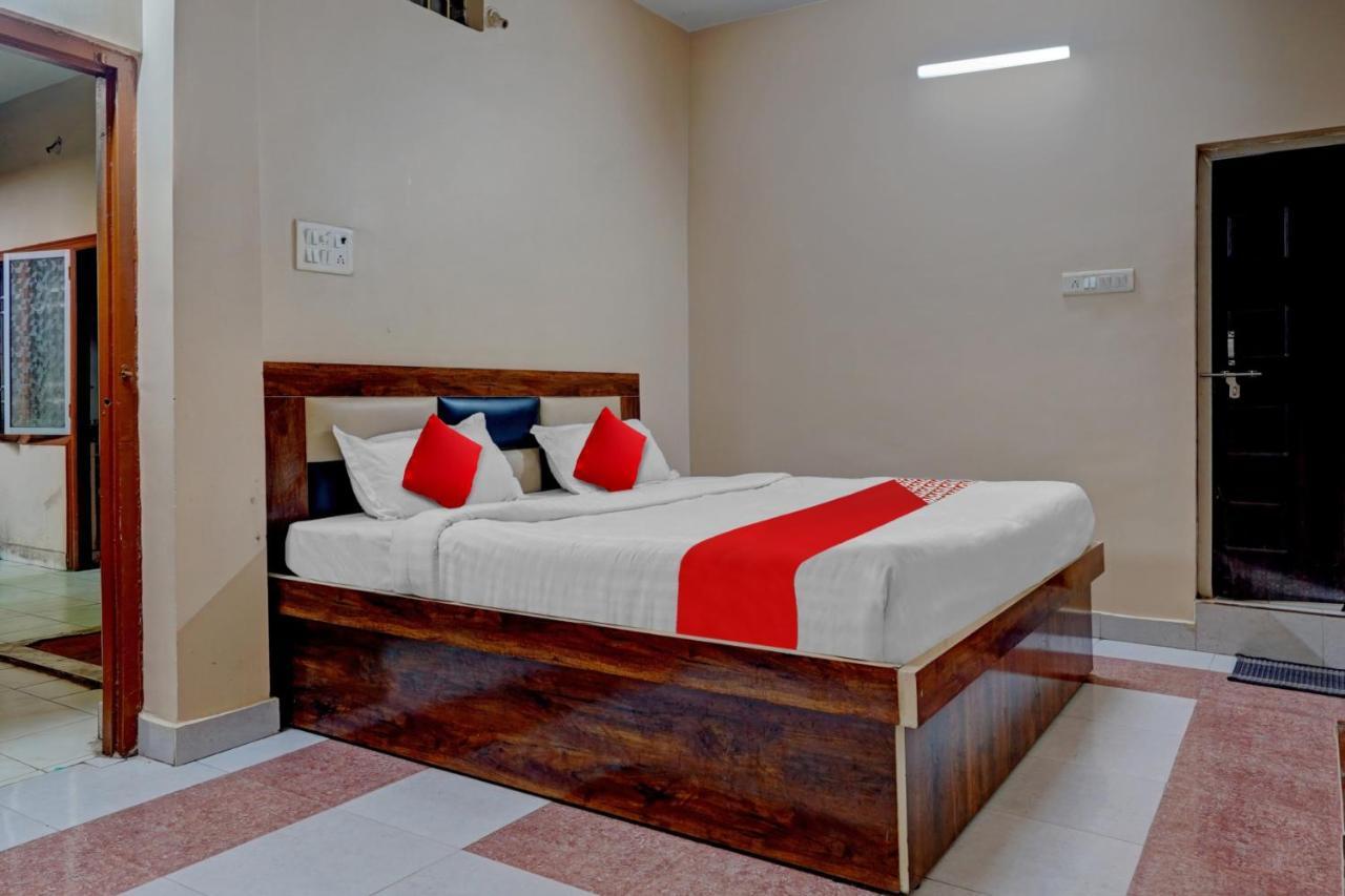 Flagship Hotel Sivam Palace Raipur  Exterior photo
